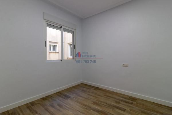 Piso en avenida Alicante, 17