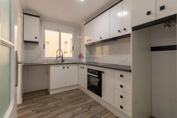 Piso en avenida Alicante, 17