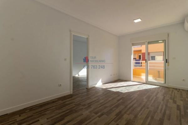 Piso en avenida Alicante, 17