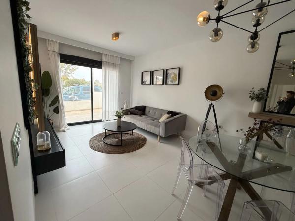 Piso en San Miguel de Salinas