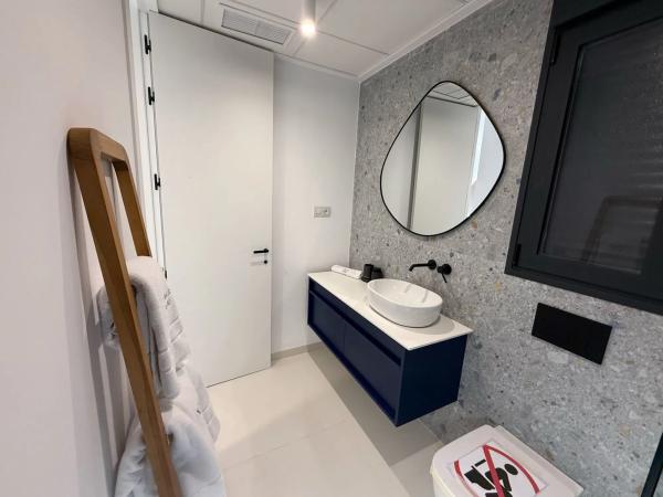 Casa independiente en San Miguel de Salinas