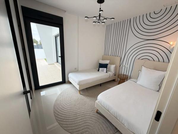 Casa independiente en San Miguel de Salinas