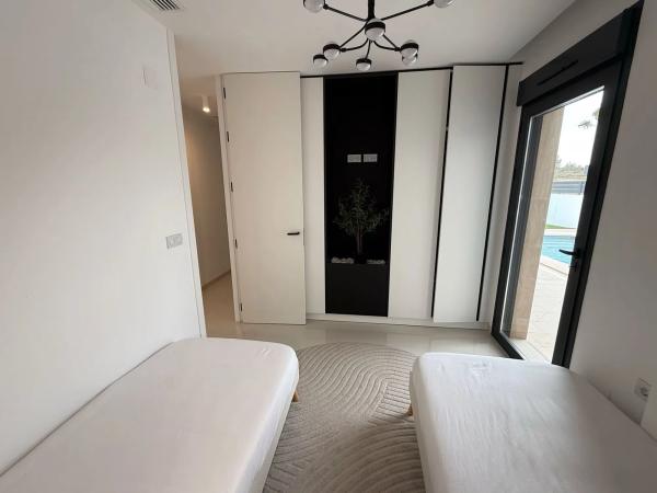 Casa independiente en San Miguel de Salinas