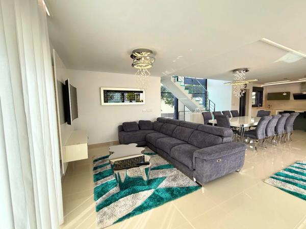 Chalet en San Miguel de Salinas