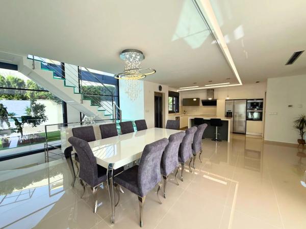 Chalet en San Miguel de Salinas