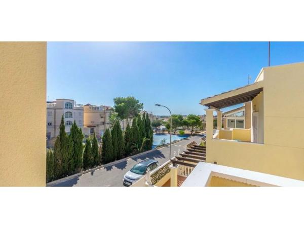 Casa independiente en calle Málaga