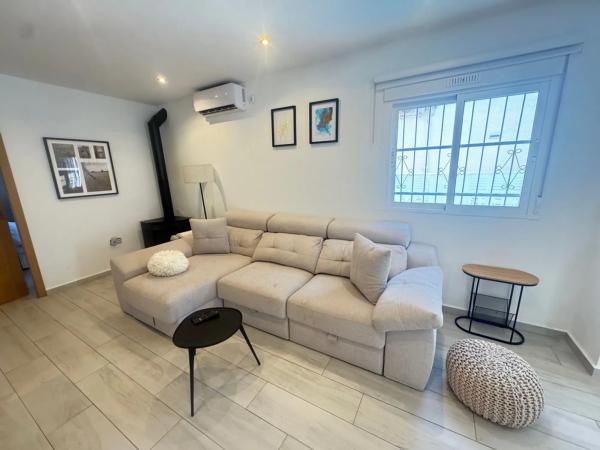 Chalet pareado en calle el Grove