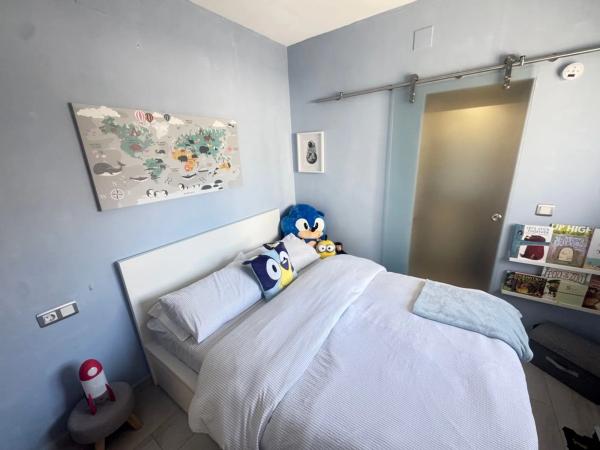 Chalet pareado en calle el Grove