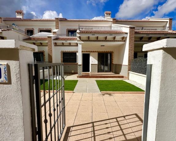 Chalet adosado en calle Quevedo s/n