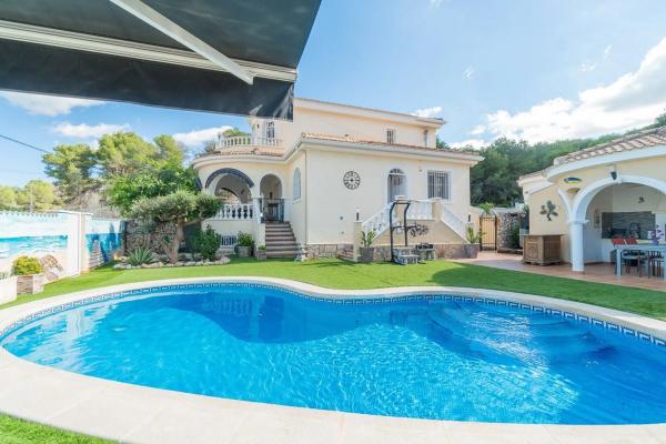 Casa independiente en calle León