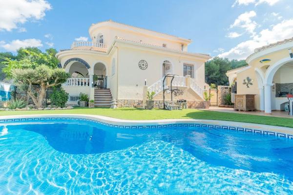 Casa independiente en calle León