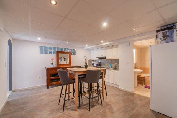 Casa independiente en calle León