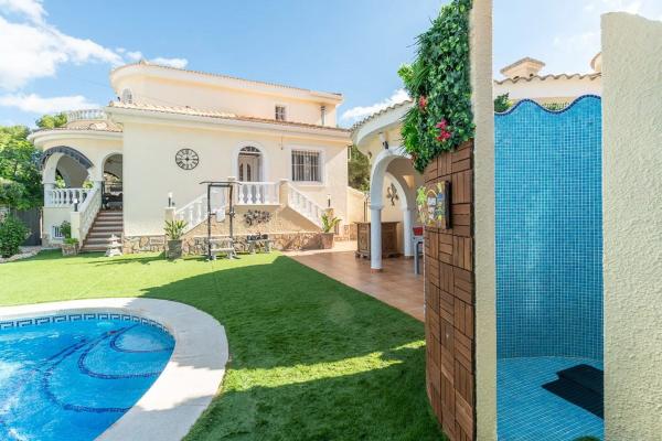 Casa independiente en calle León