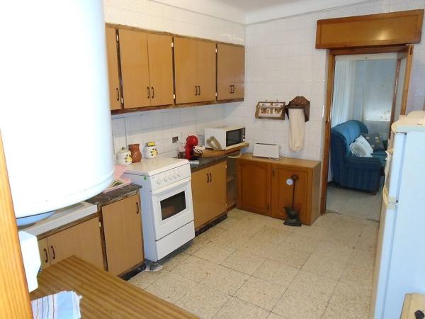 Casa independiente en avenida Poniente Balcón Costa