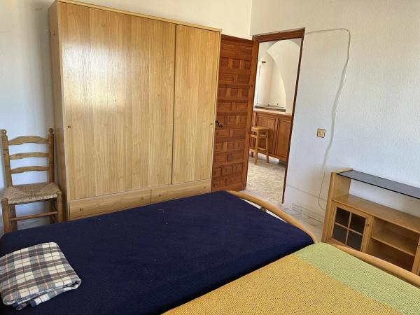 Casa independiente en calle Isla Cristina, 18