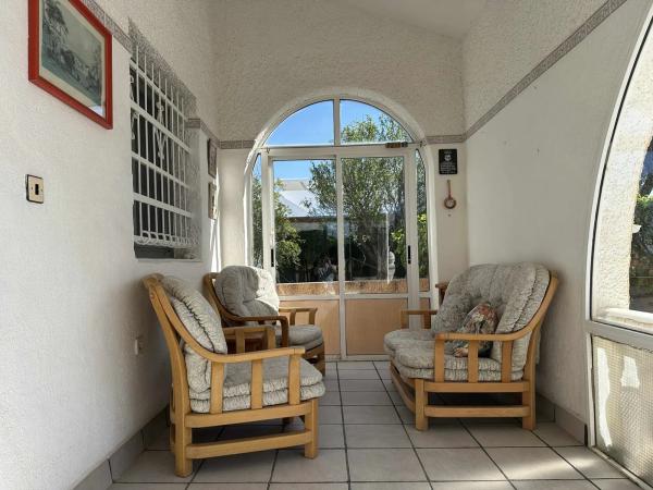 Casa independiente en calle Isla Cristina, 18