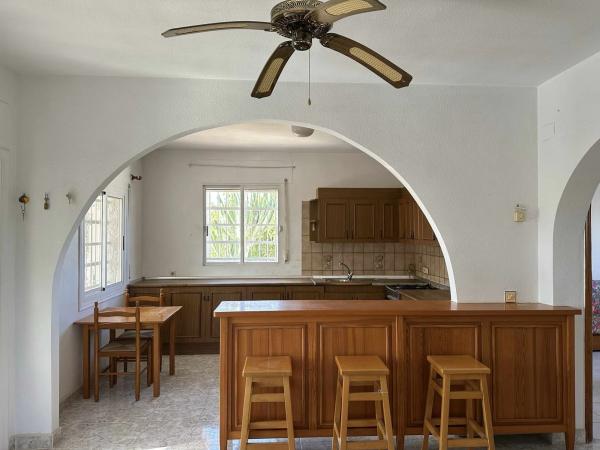 Casa independiente en calle Isla Cristina, 18