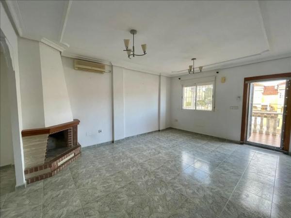 Piso en calle Málaga, 24 -48