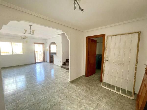 Piso en calle Málaga, 24 -48