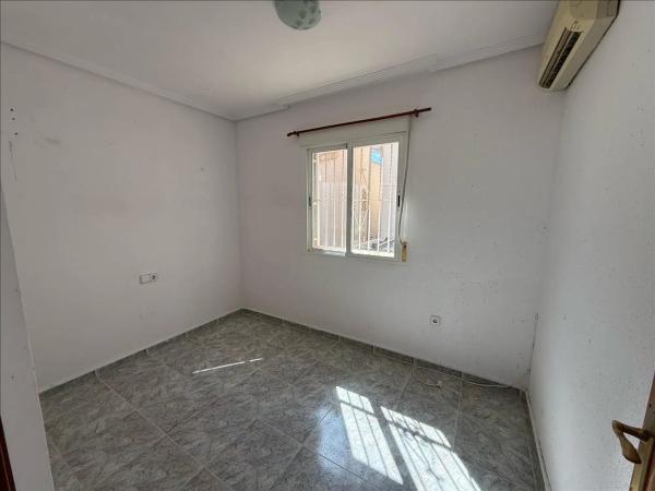 Piso en calle Málaga, 24 -48