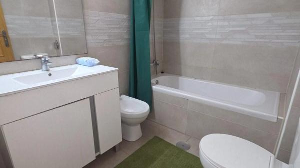 Piso en Barrio Parque de las Naciones