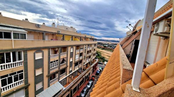 Piso en Barrio Parque de las Naciones