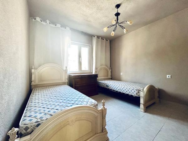 Piso en calle San Emigdio, 7