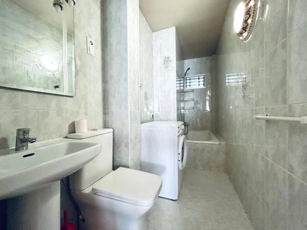 Piso en calle San Emigdio, 7