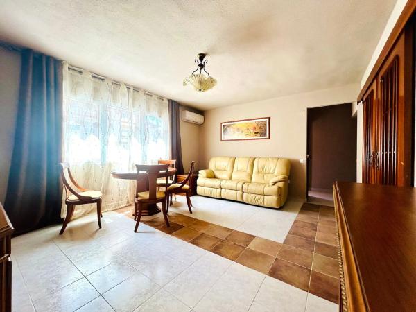 Piso en calle San Emigdio, 7