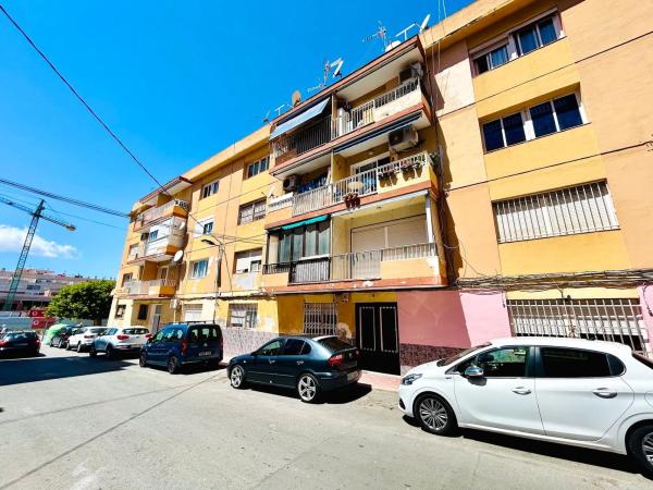 Piso en calle San Emigdio, 7