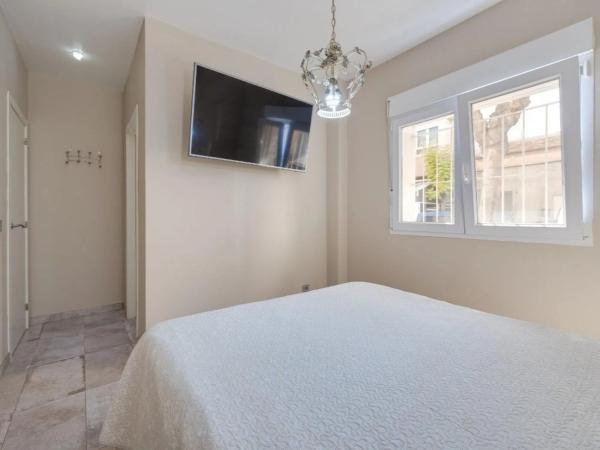 Casa independiente en calle San Luis, 27 -25