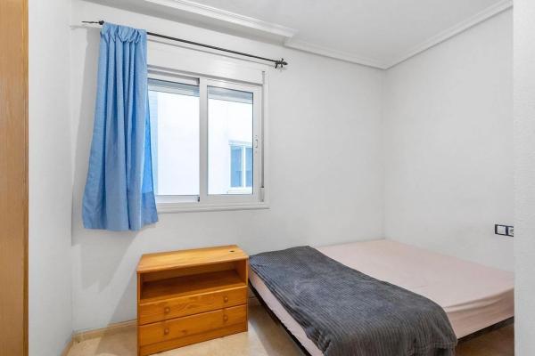 Piso en calle San Policarpo, 51