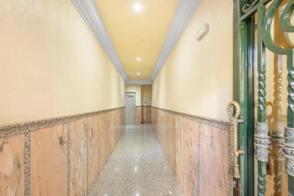 Piso en calle San Policarpo, 51