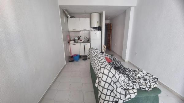 Estudio en Barrio Centro - Muelle Pesquero