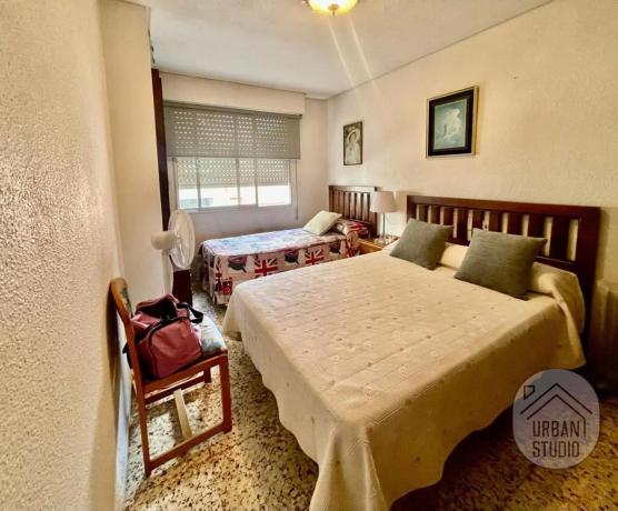 Piso en calle Caballero de Rodas