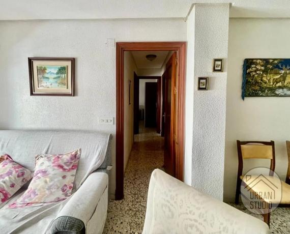 Piso en calle Caballero de Rodas