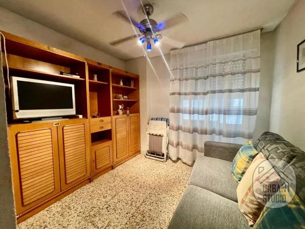 Piso en calle Caballero de Rodas