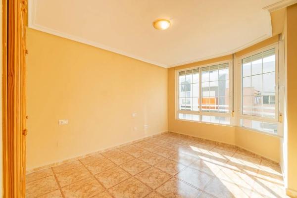 Piso en calle San Luis, 35