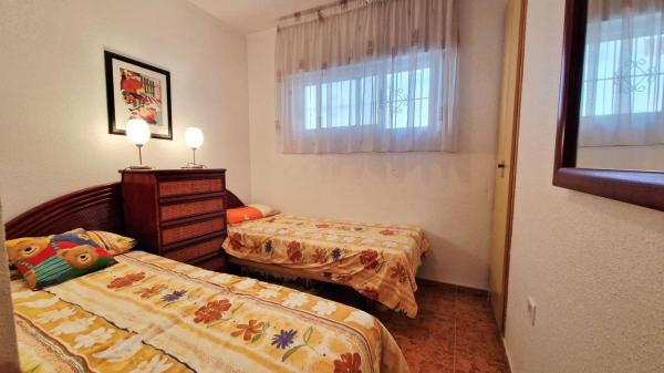 Piso en calle Villa Madrid