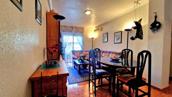 Piso en calle Villa Madrid