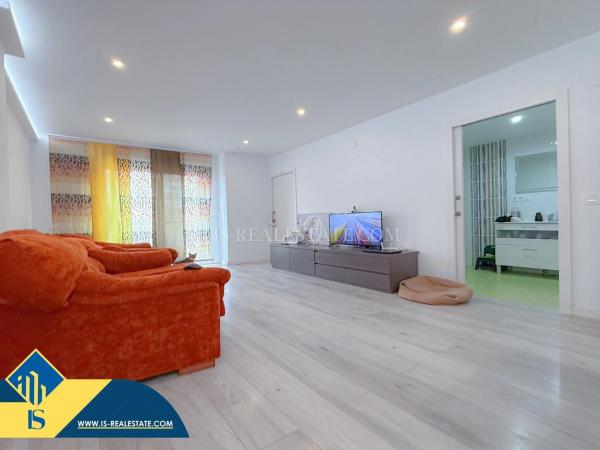 Piso en Barrio Puerto Deportivo