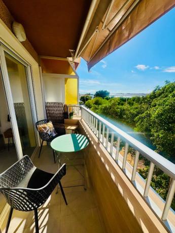 Piso en Barrio Puerto Deportivo