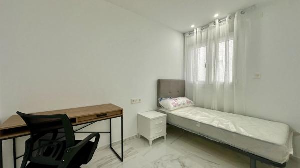 Piso en calle de Orihuela