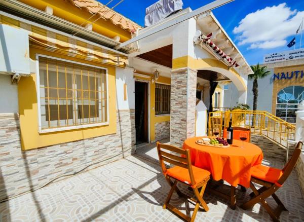 Ático en ኡርባኒሳሲኦን ፓርኬ ዴ ላስ ናሲኦኔስ