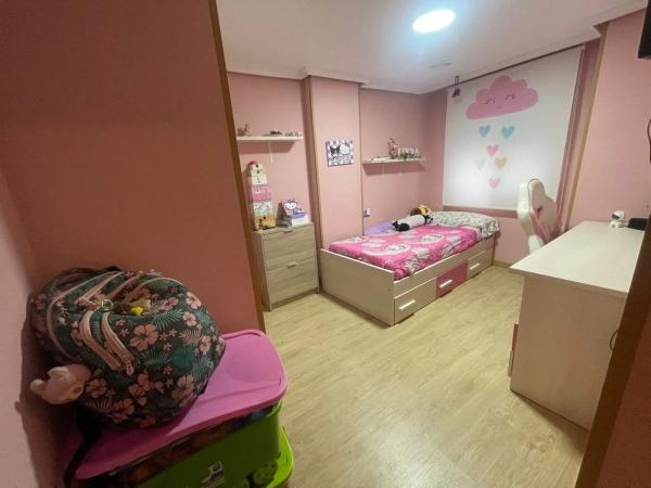 Piso en calle San Pascual, 221 -213