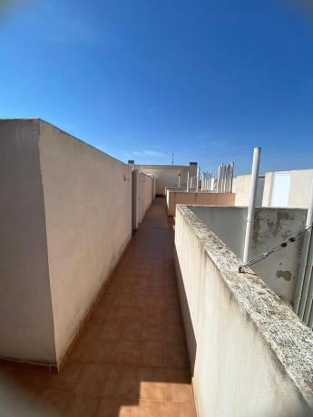 Piso en calle San Emigdio