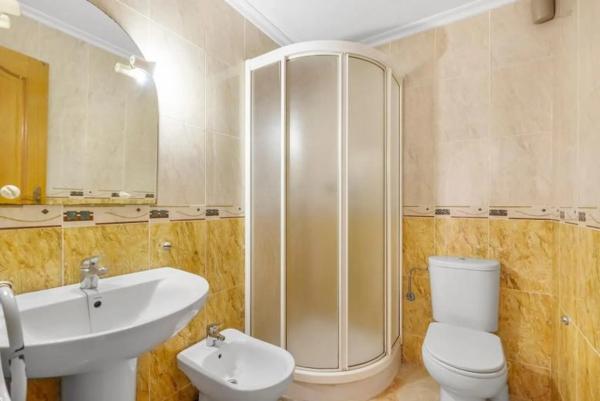 Piso en calle San Policarpo