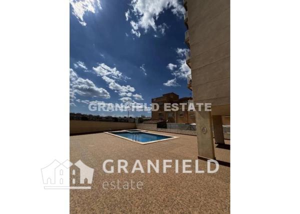 Piso en calle la Calera, 17