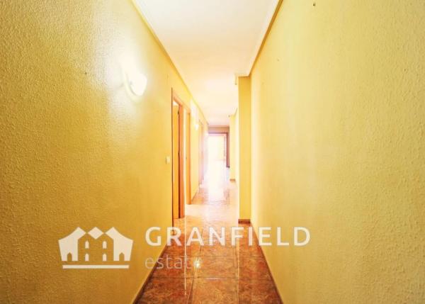 Piso en calle Ramón Gallud, 63