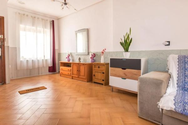 Casa independiente en calle José Martínez Ruiz Azorín, 70